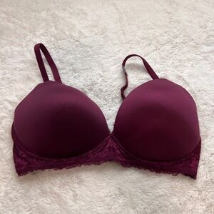 Victoria's Secret Body By Victoria Wireless Lace Bra Size 36DDD Plum 11190445